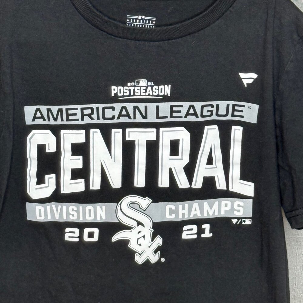 MLB - Chicago White Sox - 2021 Division Champs Lockerroom T-Shirt - Youth Medium